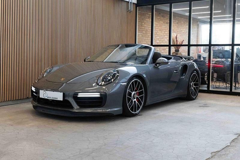 Grau Gebraucht 2016 Porsche 911 Turbo Cabriolet Cabrio | 141.610 € - Bild 1/4