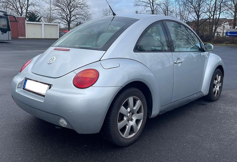 Gebraucht VW Beetle Highline 102 PS (75 kW) 2003 Silber Kleinwagen
