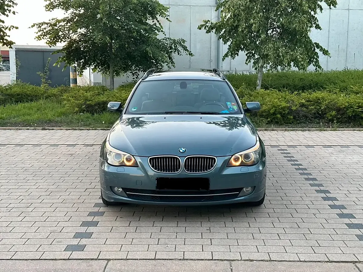 Używany BMW 530 235 KM (172 kW) 2008 Niebieski Kombi