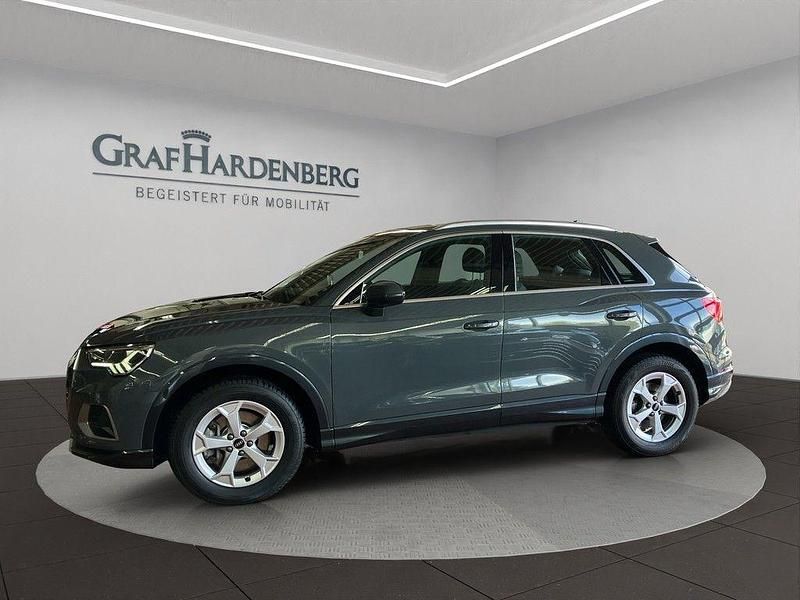 Gebraucht Audi Q3 Advanced Plus 200 PS (147 kW) 2022 Nanograu metallic SUV