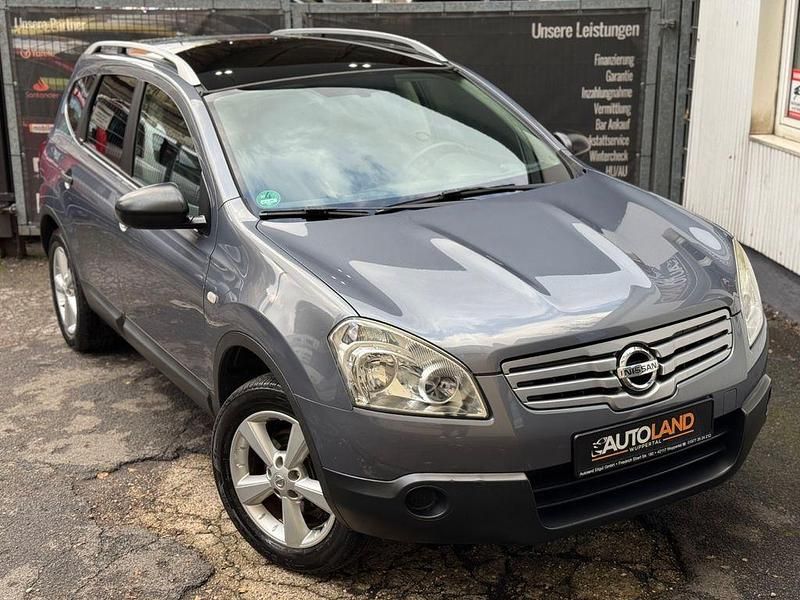 Grau Gebraucht 2009 Nissan Qashqai +2 Visia SUV | 5.599 € (Fairer Preis) - Bild 1/4