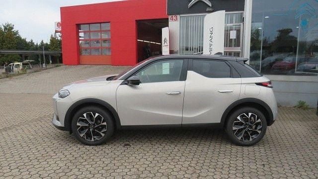 Grau Gebraucht 2024 DS Automobiles DS3 Opera Limousine | 23.100 € (Etwas zu teuer) - Bild 1/4