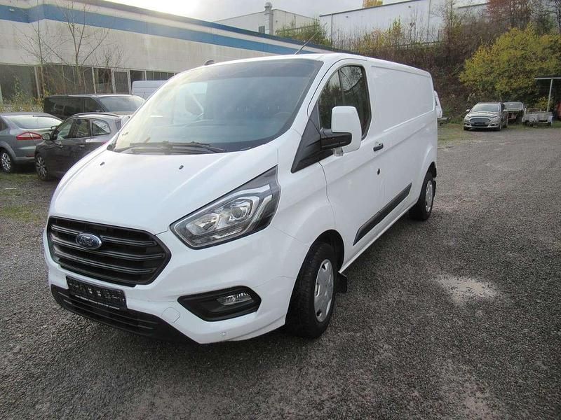 Gebraucht Ford Transit Custom Trend 131 PS (96 kW) 2021 Frozen white Van / Kleinbus