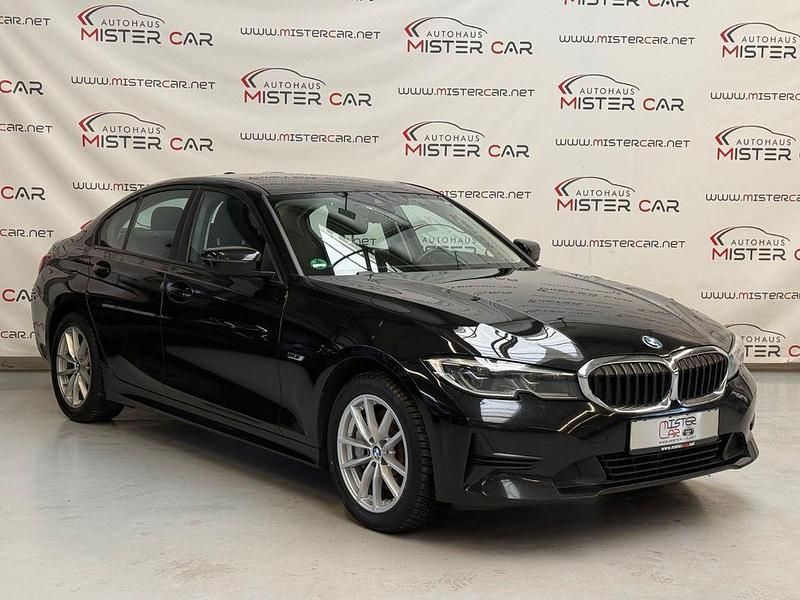 Gebraucht BMW 330e Advantage 252 PS (185 kW) 2021 Schwarz ii Limousine