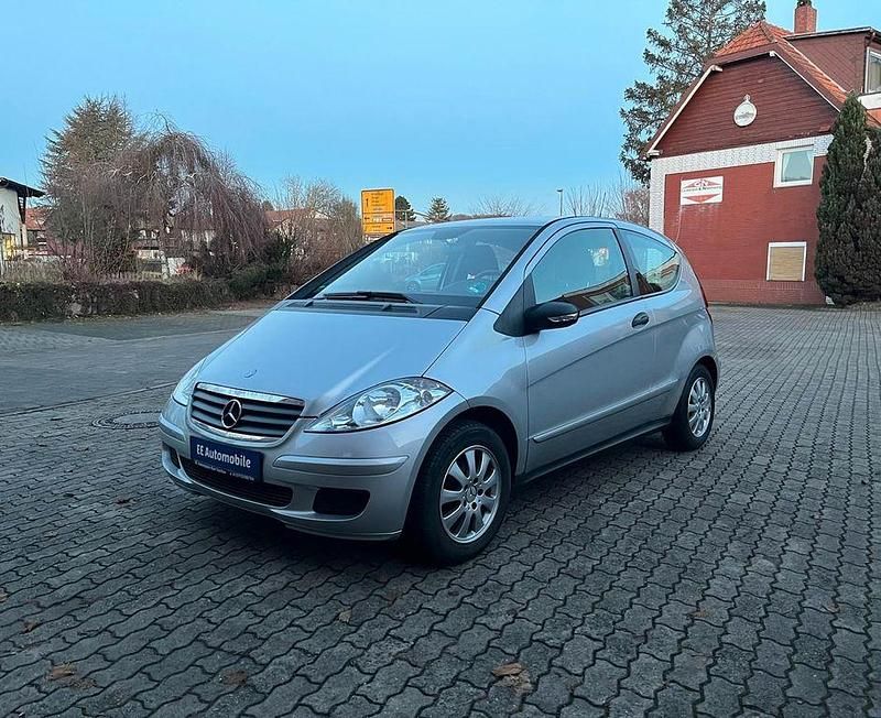 Silber Gebraucht 2006 Mercedes A150 Van / Kleinbus | 2.499 € (Fairer Preis) - Bild 1/3