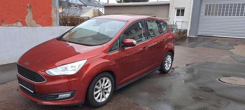 Gebraucht Ford C-MAX Trend 150 PS (110 kW) 2016 Cranberryrot metallic Van / Kleinbus