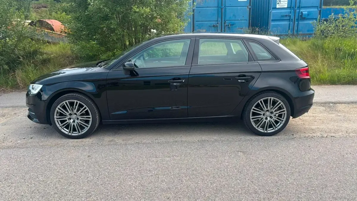 Gebraucht Audi A3 122 PS (89 kW) 2014 Schwarz Kombi