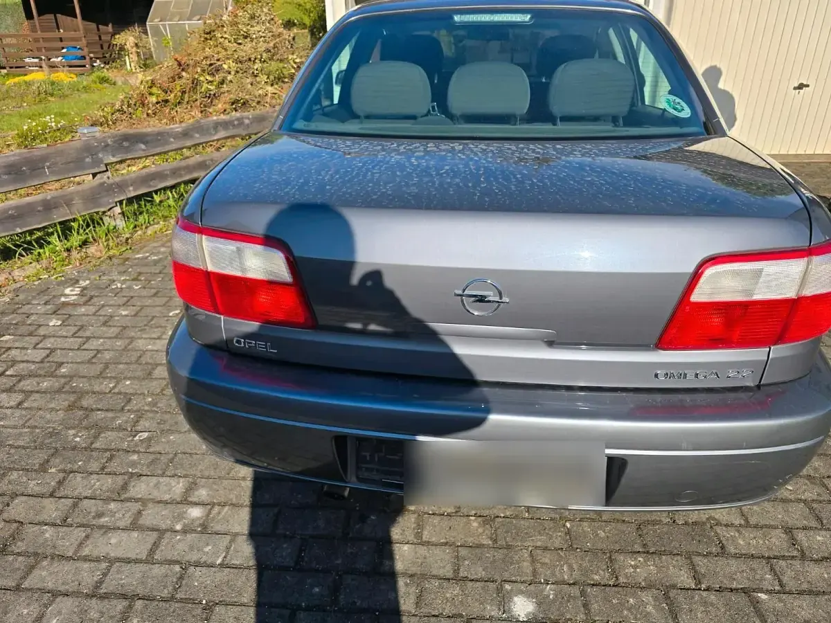 Gebraucht Opel Omega 144 PS (105 kW) 2001 Limousine