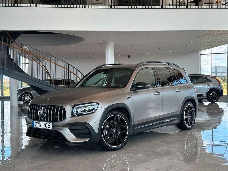 Weiß Gebraucht 2022 Mercedes GLB35 AMG SUV | 50.452 € (Teuer) - Bild 1/4