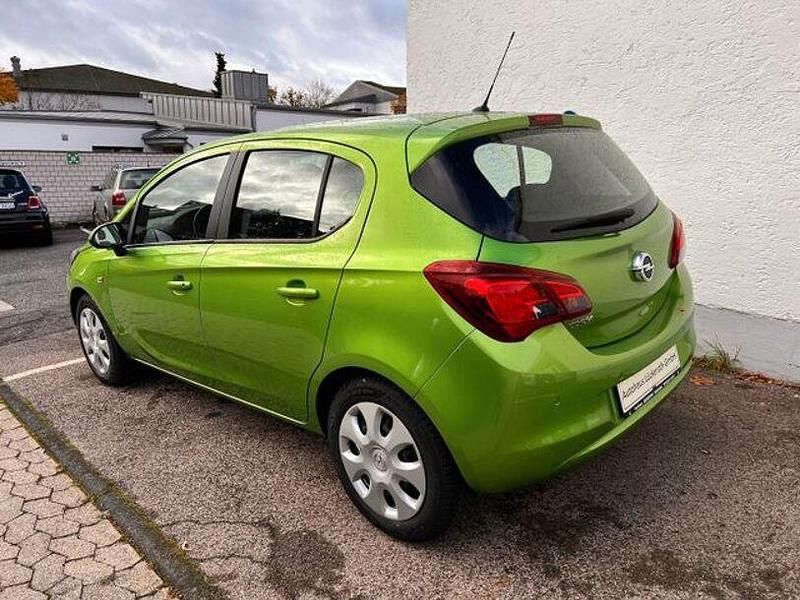 Gebraucht Opel Corsa 90 PS (66 kW) 2018 Grün metallic Limousine