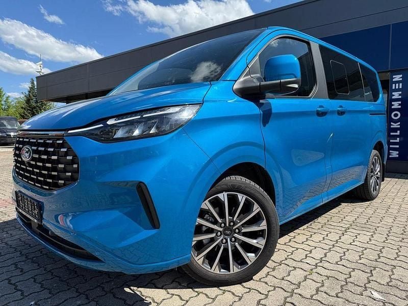 Digital aqua blue Neu 2025 Ford Tourneo Custom Titanium X Van / Kleinbus | 52.990 € (Fairer Preis) - Bild 1/4