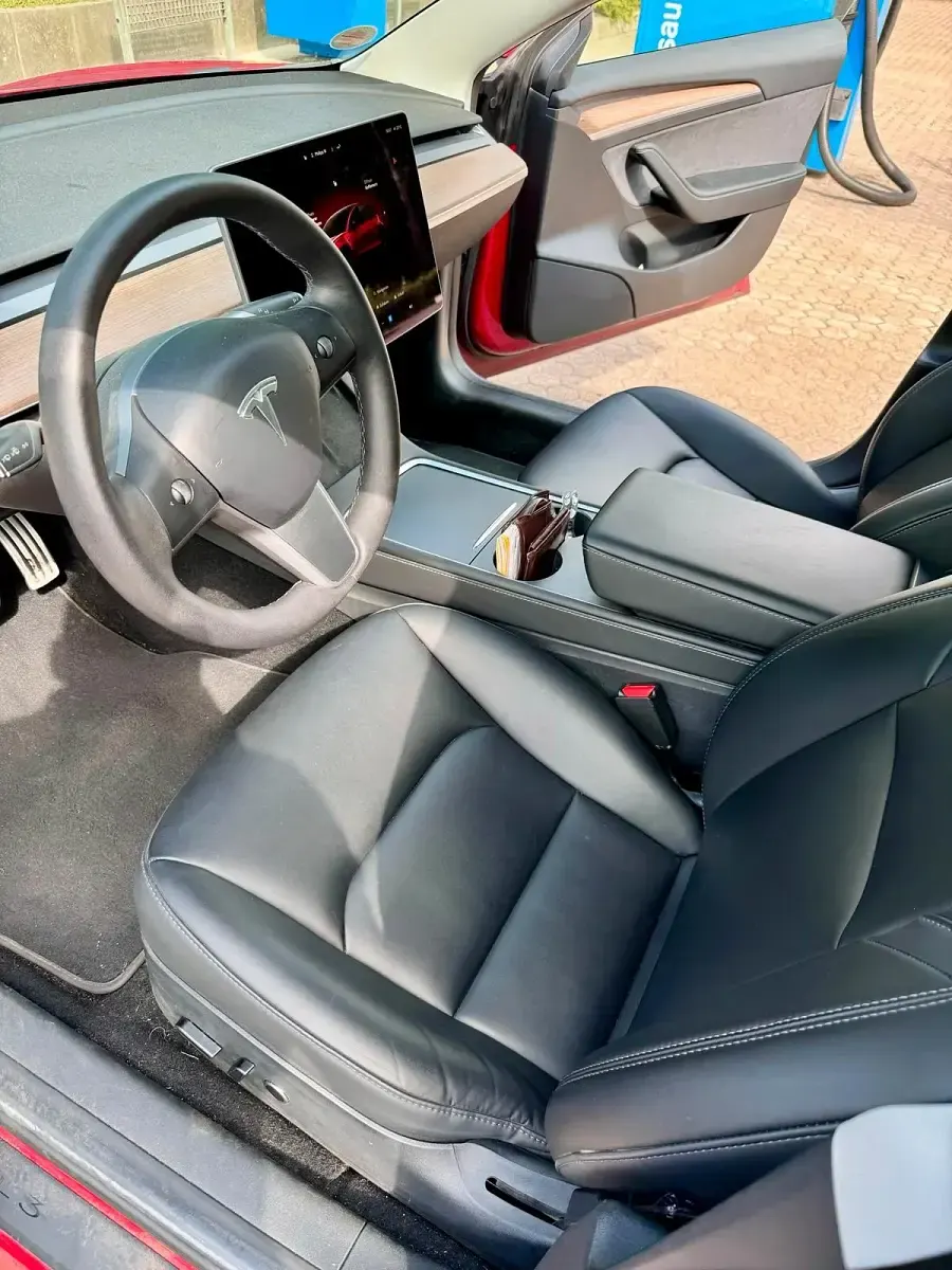 Gebraucht Tesla Model 3 Performance 377 kW (513 PS) 2022 Rot Limousine