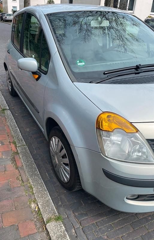 Gebraucht Renault Modus 75 PS (55 kW) 2006 Silber Van / Kleinbus
