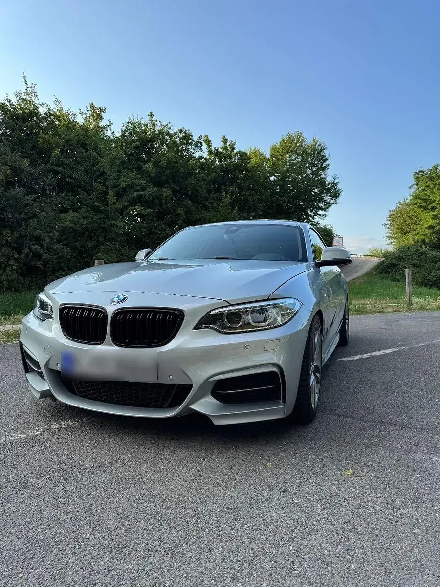 Gebraucht BMW 225 M Sport 224 PS (164 kW) 2016 Silber Coupé