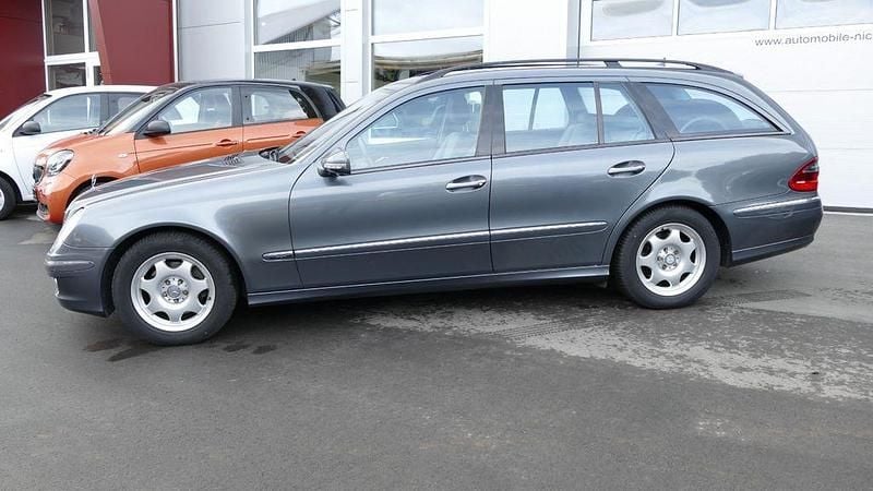Second-hand Mercedes E280 231 CP (169 kW) 2007 Gri Break