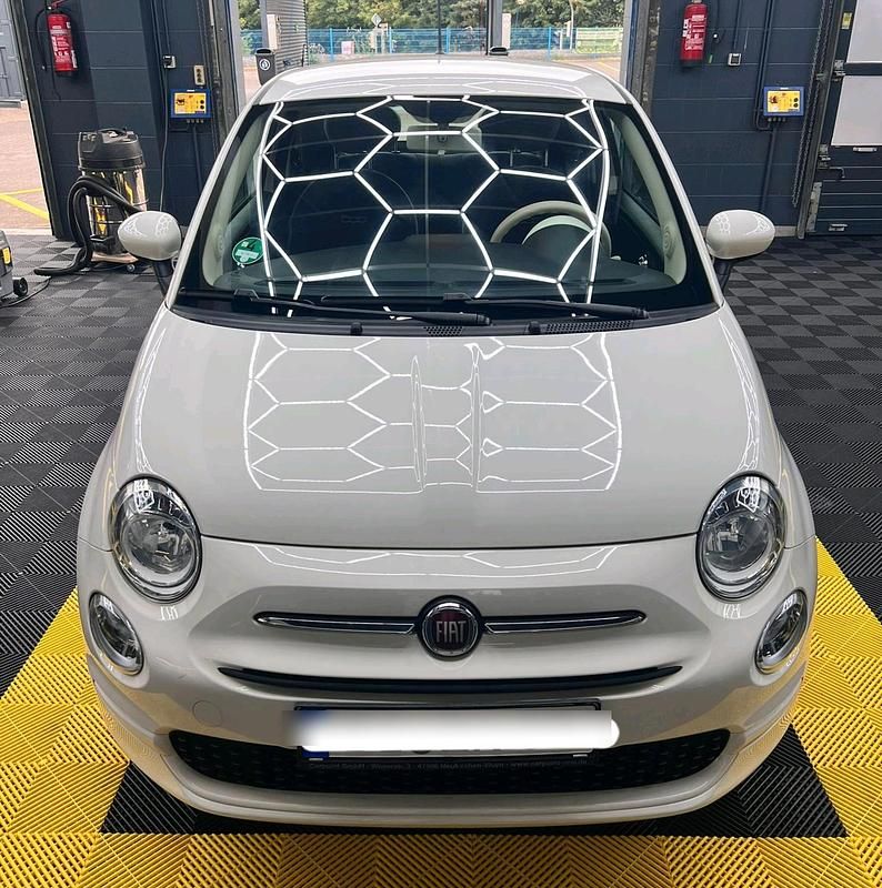 Weiß Gebraucht 2020 Fiat 500 Kleinwagen | 7.499 € (Guter Preis) - Bild 1/4