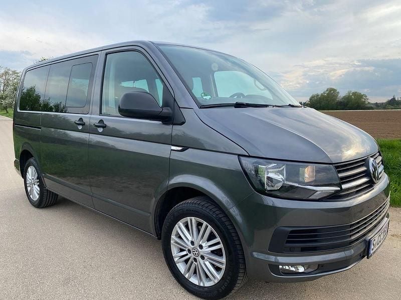Second-hand VW T6 150 CP (110 kW) 2017 Gri Van