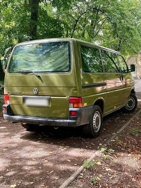 Gebraucht VW T4 102 PS (75 kW) 2001 Grün Van
