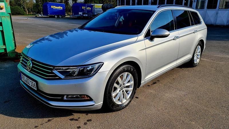 Gebraucht VW Passat Comfortline 120 PS (88 kW) 2015 Silber Kombi