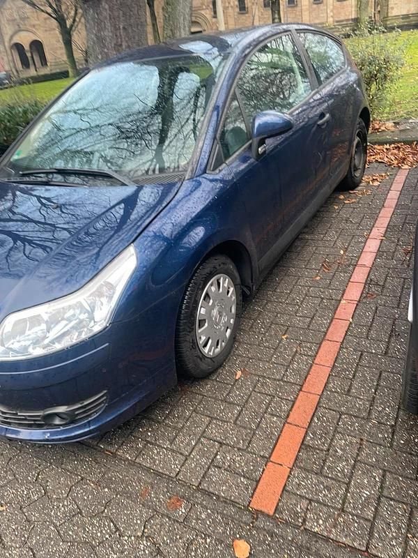 Blau Gebraucht 2006 Citroën C4 Coupé | 700 € (Fairer Preis) - Bild 1/4