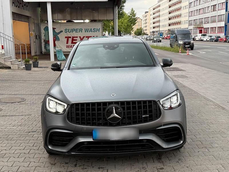 Grau Gebraucht 2020 Mercedes GLC63 AMG AMG Coupé | 51.500 € (Superpreis) - Bild 1/4