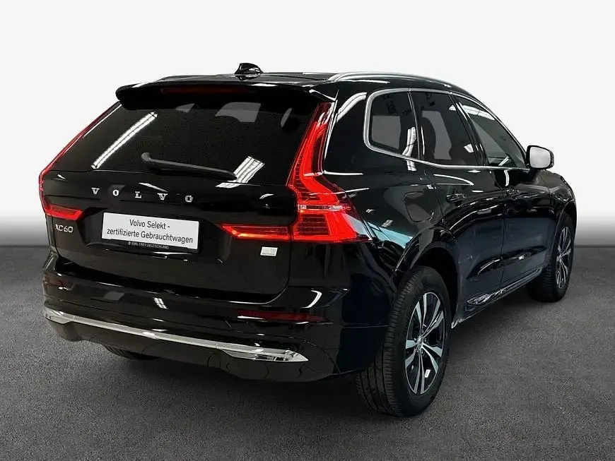 Gebraucht Volvo XC60 Core 253 PS (186 kW) 2023 Schwarz SUV