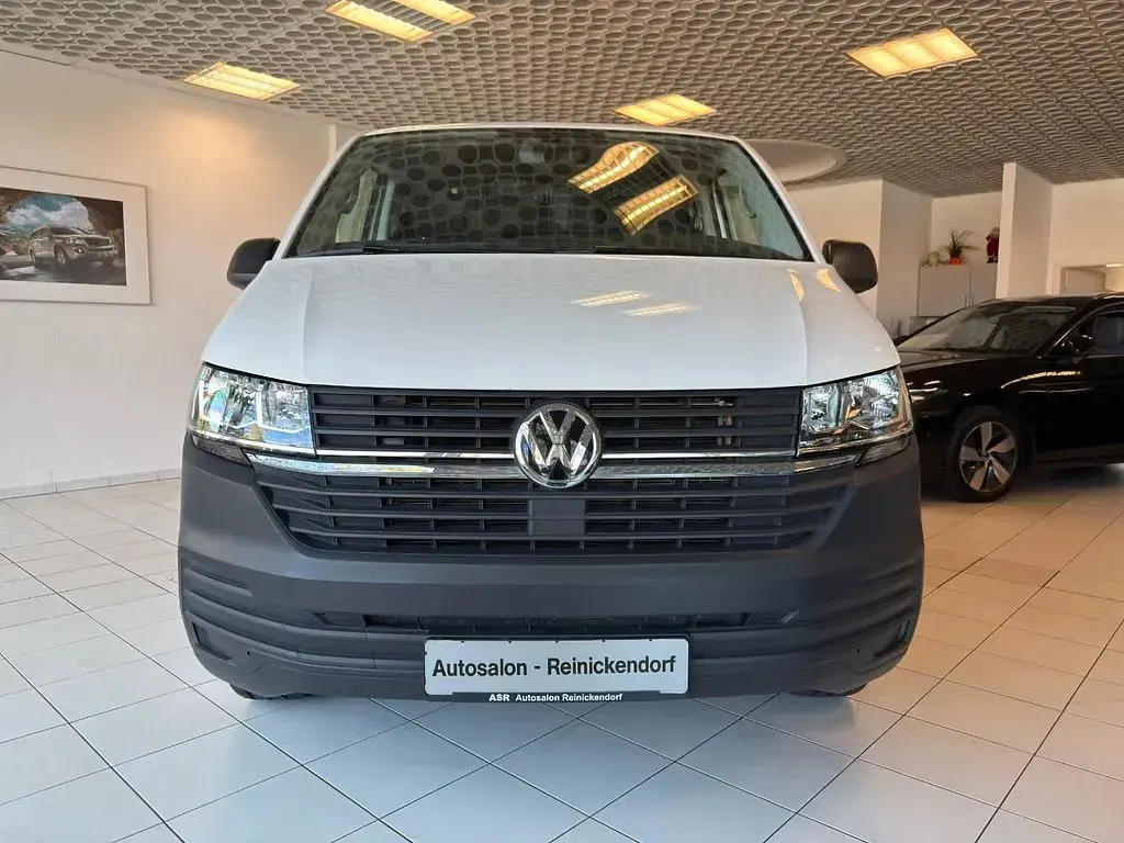 Second-hand VW Transporter 150 CP (110 kW) 2023 Alb Van