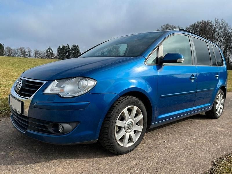 Gebraucht VW Touran Trendline 105 PS (77 kW) 2009 Blau Van / Kleinbus