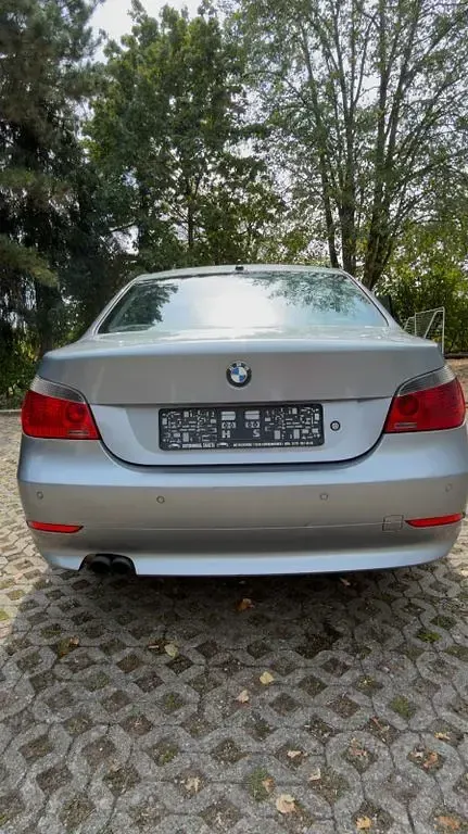 Gebraucht BMW 530 218 PS (160 kW) 2005 Grau Limousine