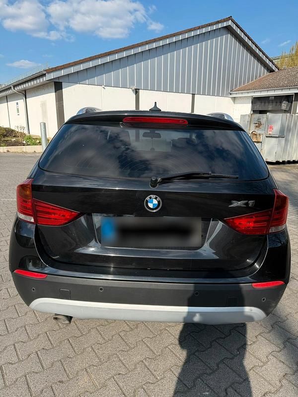 Gebraucht BMW X1 204 PS (150 kW) 2010 Schwarz SUV
