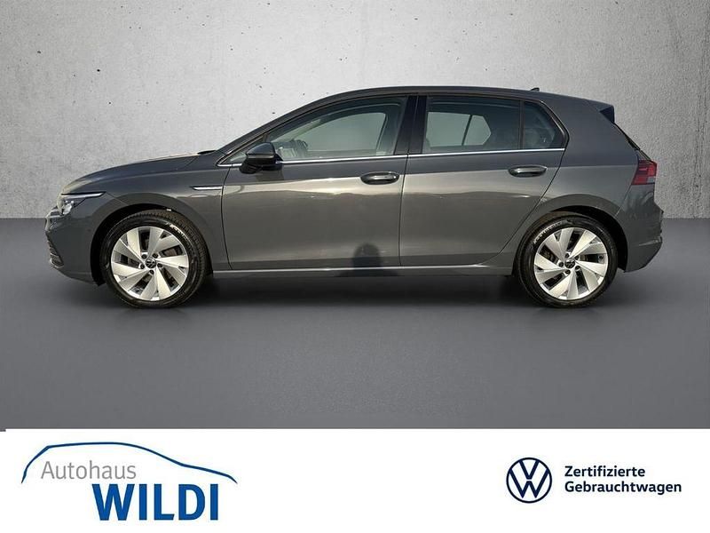 Gebraucht VW Golf VII Style 150 PS (110 kW) 2021 Grau Kleinwagen