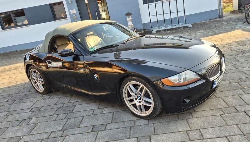 Gebraucht BMW Z4 Performance 231 PS (169 kW) 2003 Schwarz Cabrio
