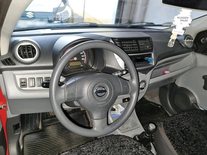 Gebraucht Nissan Pixo 68 PS (50 kW) 2009 Rot Kleinwagen