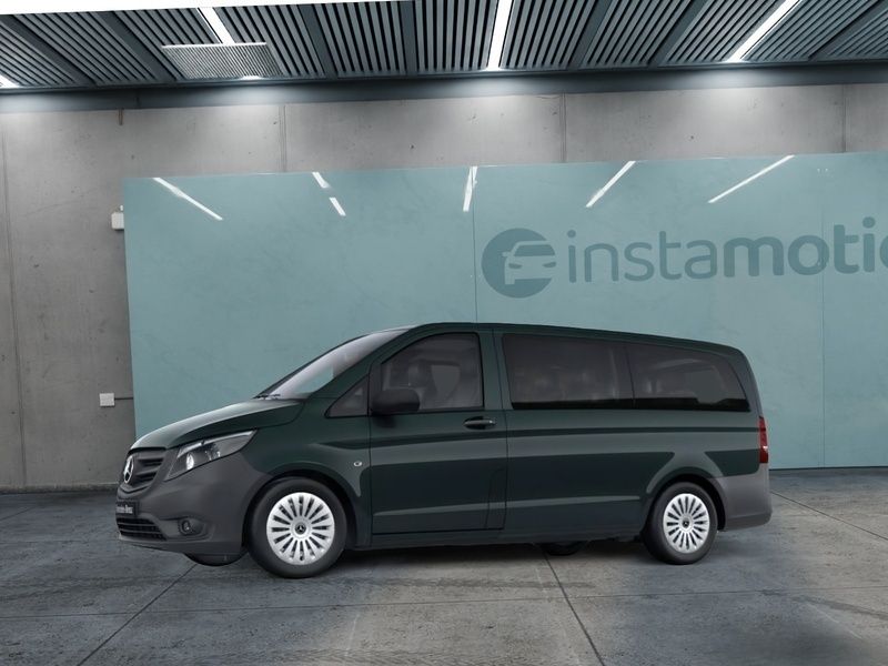 Grün Gebraucht 2021 Mercedes Vito Van / Kleinbus | 37.500 € (Fairer Preis) - Bild 1/3