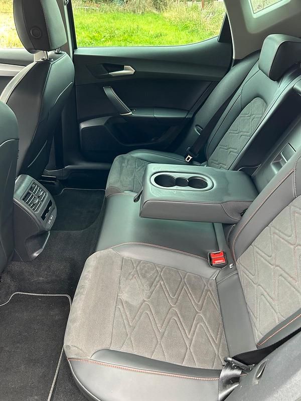 Gebraucht Seat Leon FR 110 PS (80 kW) 2021 Grau Limousine