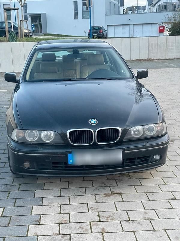 Gebraucht BMW 530 Exclusive 193 PS (141 kW) 2002 Schwarz Limousine