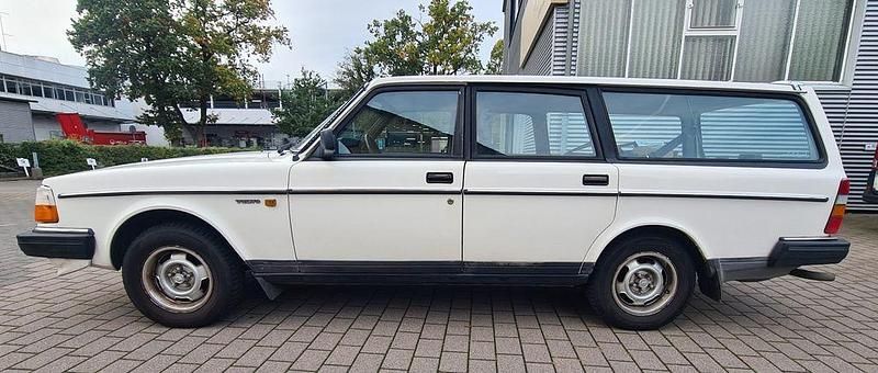 Gebraucht Volvo 240 116 PS (85 kW) 1988 Weiß Limousine