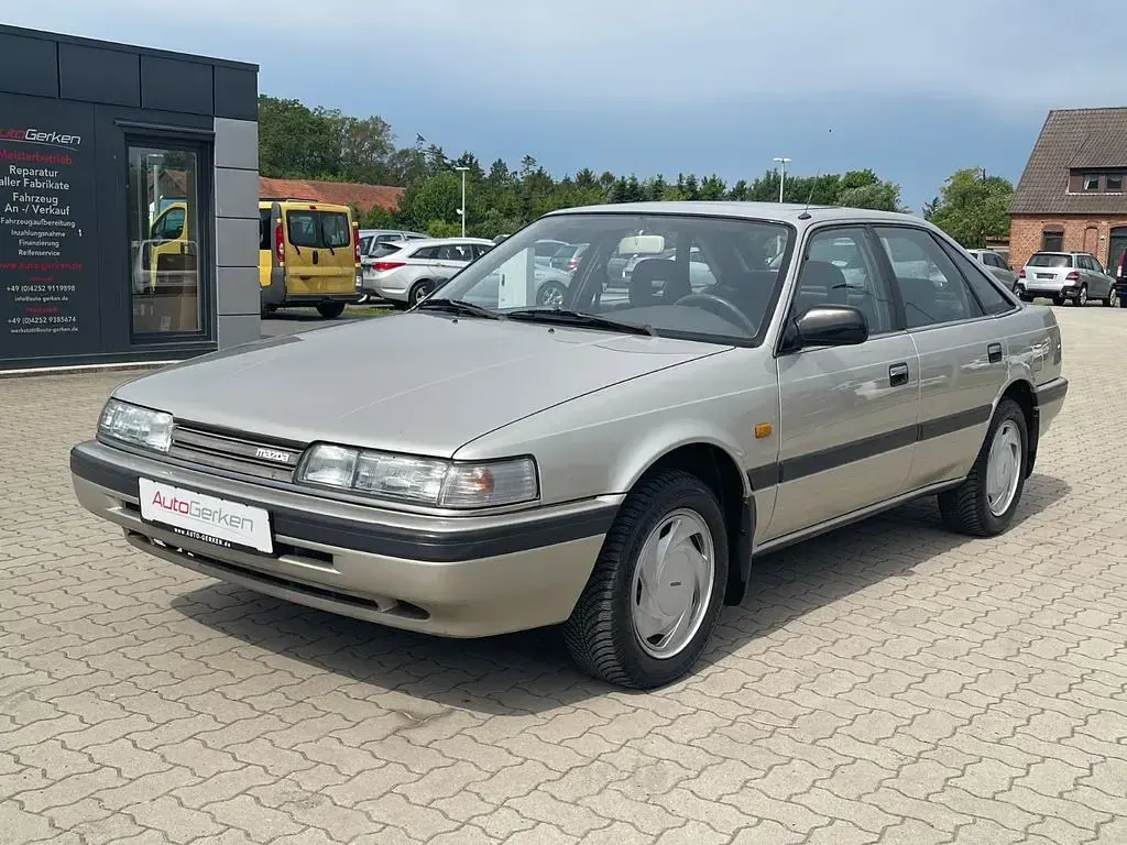 Gebraucht Mazda 626 140 PS (102 kW) 1989 Grau Limousine