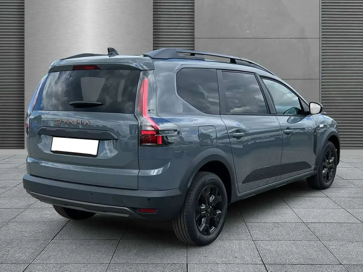 Neu Dacia Jogger Extreme 122 PS (89 kW) 2026 Schiefergrau Van / Kleinbus