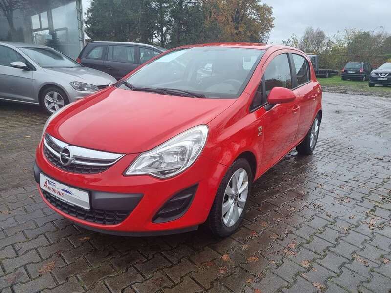 Rot Gebraucht 2013 Opel Corsa Active Kleinwagen | 5.470 € (Fairer Preis) - Bild 1/4