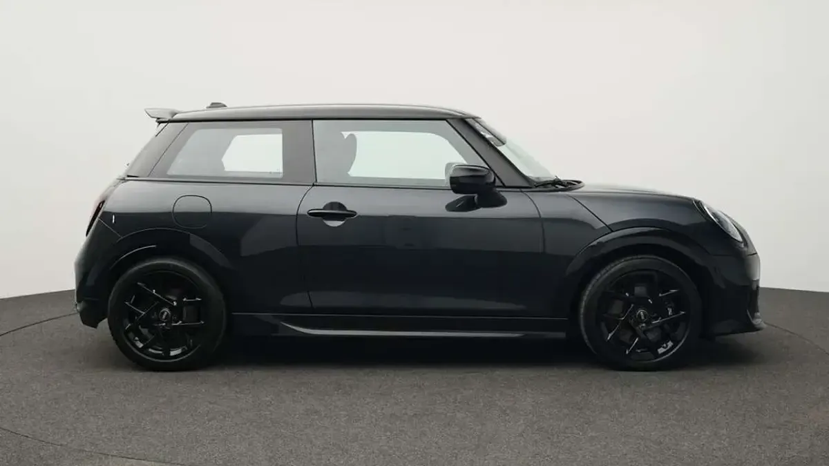 Gebraucht Mini John Cooper Works 204 PS (150 kW) 2025 Grau Kleinwagen