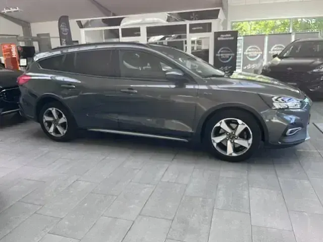 Gebraucht Ford Focus Active X 155 PS (114 kW) 2020 Magneticgrau (metallic) Kombi