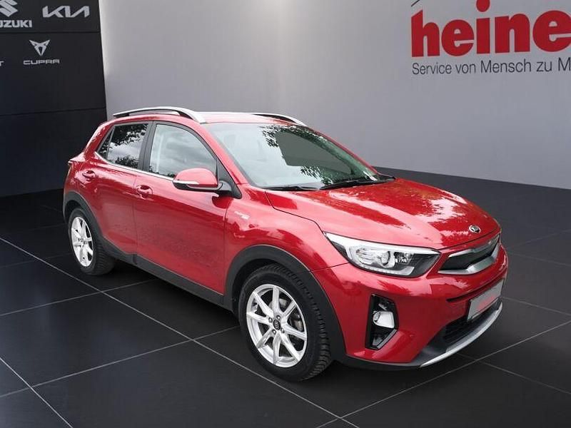 Gebraucht Kia Stonic Platinum Edition 120 PS (88 kW) 2018 Rot SUV