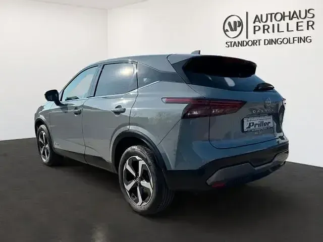 Gebraucht Nissan Qashqai 360º 190 PS (139 kW) 2023 Grau SUV