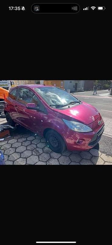 Gebraucht Ford Ka Titanium 69 PS (50 kW) 2009 Rot Kleinwagen