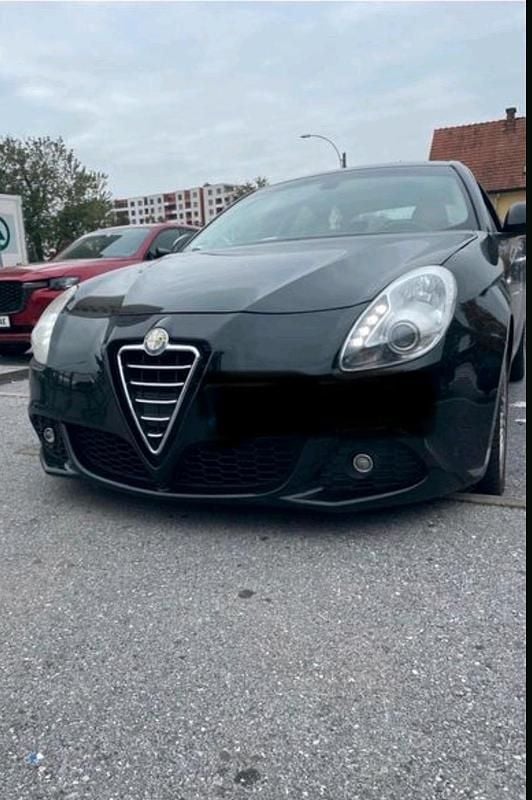 Schwarz Gebraucht 2011 Alfa Romeo Giulietta Kleinwagen | 5.600 € (Fairer Preis) - Bild 1/4