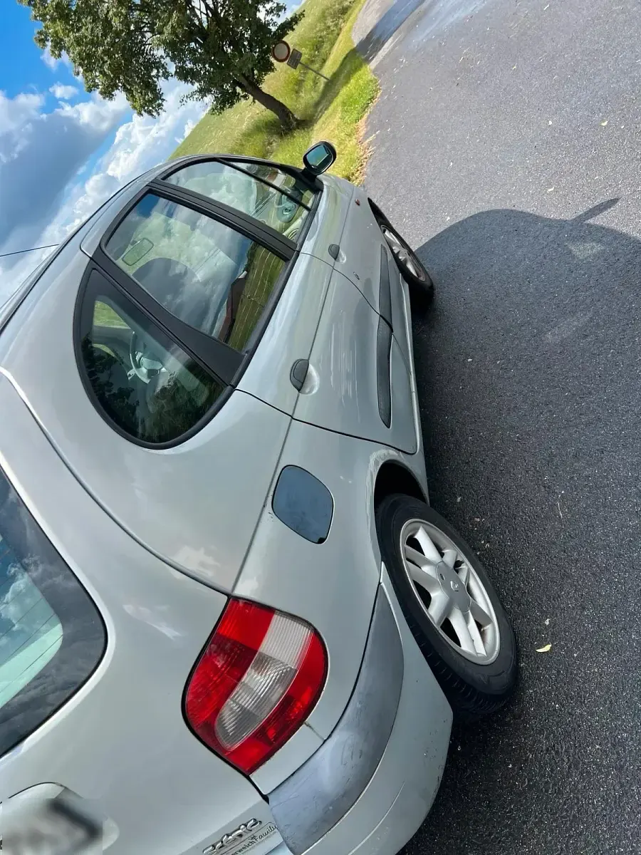 Gebraucht Renault Scénic 107 PS (78 kW) 2001 Grau Van / Kleinbus
