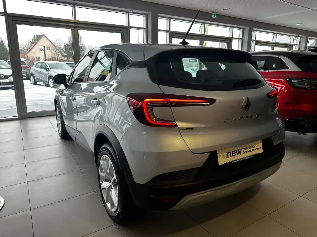 Gebraucht Renault Captur Evolution 140 PS (102 kW) 2023 Grau SUV