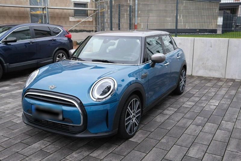 Gebraucht Mini Cooper 136 PS (100 kW) 2021 Blau Kleinwagen