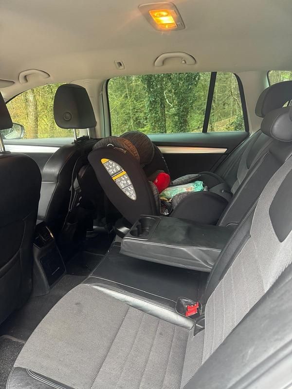 Gebraucht Skoda Octavia 150 PS (110 kW) 2014 Weiß Kleinwagen